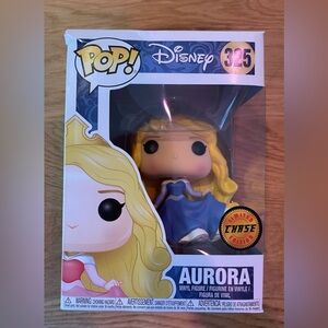 Funko POP Aurora Chase 325